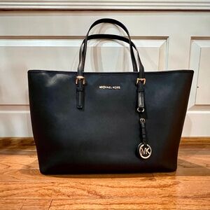 Michael Kors Black Leather Jet Set Tote